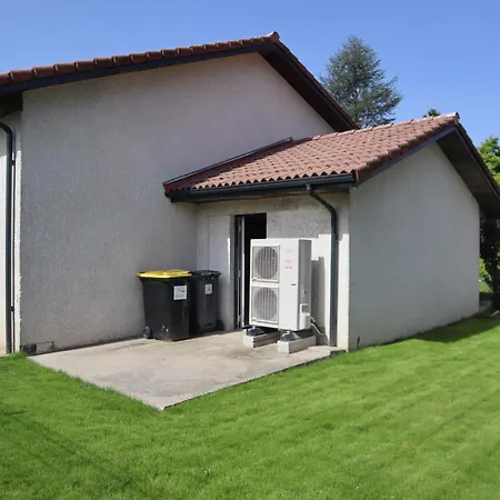 Belle Maison, Calme Avec Parking Loyettes